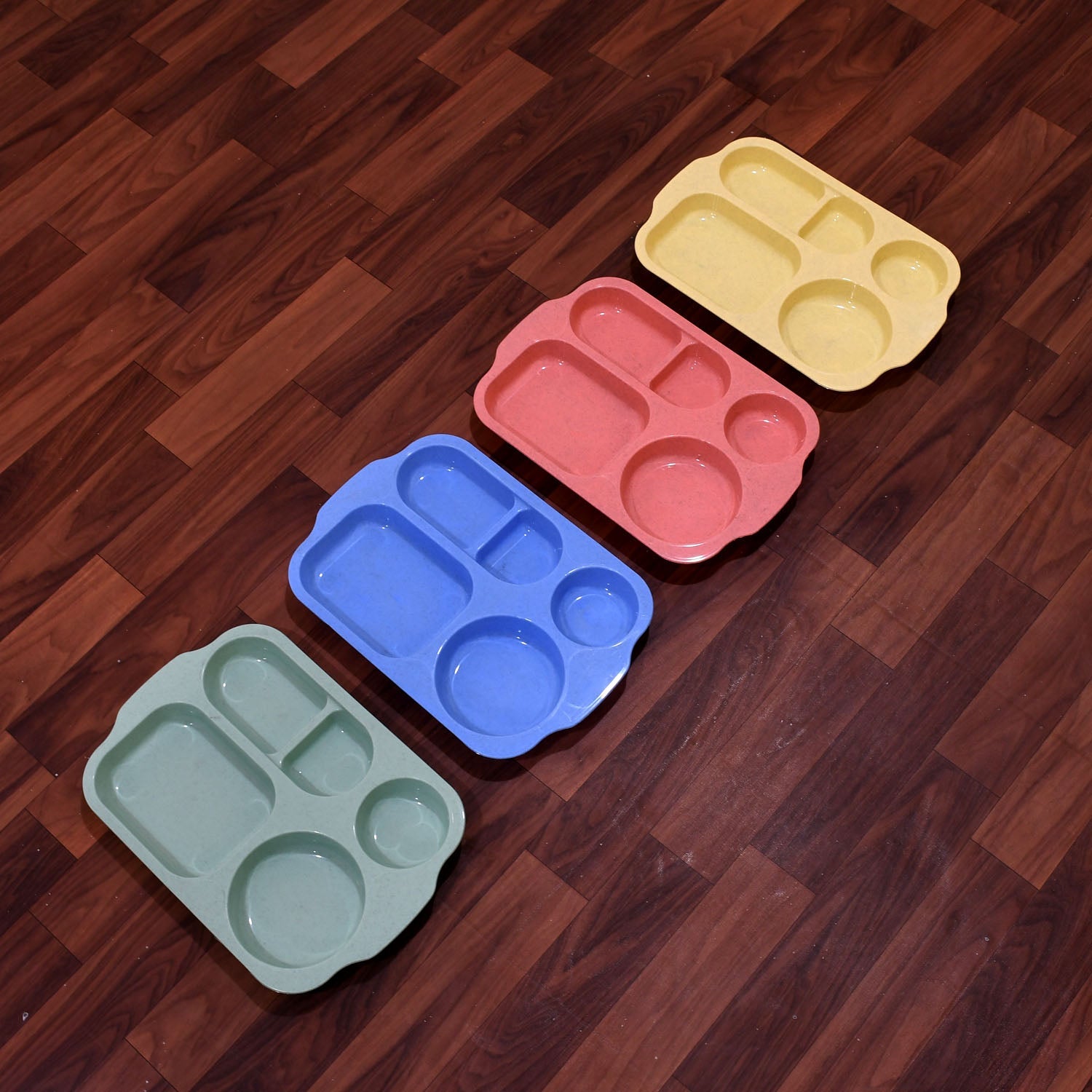 5963 Divided Plates, 5 Compartments 32 CM Split Plates, Shatterproof Separating Plates For Kids And Adults, Microwave and Dishwasher Tableware Set, Multi-Colour, Modern (4 Pc Set) 5963 Divided Plates, 5 Compartments 32 CM Split Plates, Shatterproof Separating Plates For Kids And Adults, Microwave and Dishwasher Tableware Set, Multi-Colour, Modern (4 Pc Set)